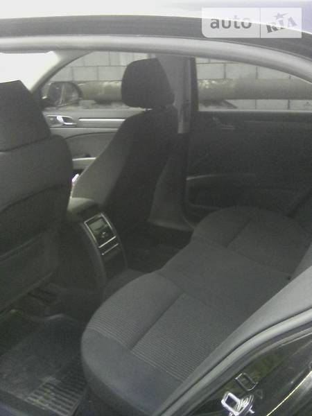 Універсал Skoda Superb 2011 в Гатне фото 12 Універсал Skoda Superb 2011 в Гатне