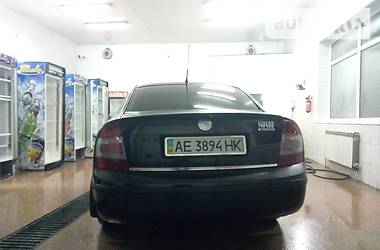 Седан Skoda Superb 2008 в 