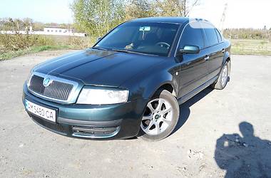 Седан Skoda Superb 2003 в Бердичеве