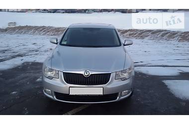 Седан Skoda Superb 2012 в Киеве