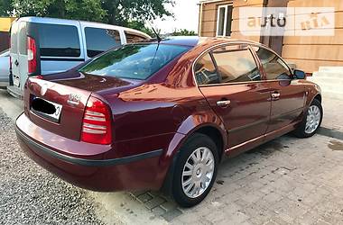 Седан Skoda Superb 2004 в Ивано-Франковске