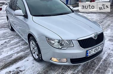 Седан Skoda Superb 2012 в Ивано-Франковске