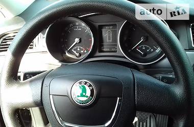 Универсал Skoda Superb 2011 в Луцке