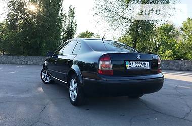 Седан Skoda Superb 2006 в Горишних Плавнях