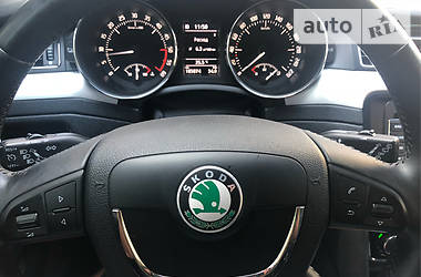 Универсал Skoda Superb 2013 в Ровно