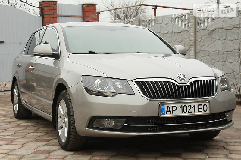 Лифтбек Skoda Superb 2013 в Запорожье