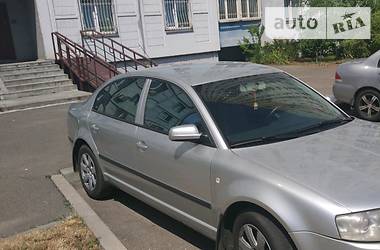 Седан Skoda Superb 2005 в 