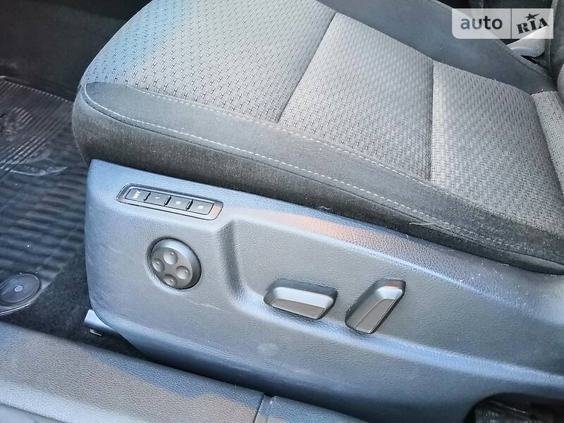 Седан Skoda Superb 2011 в Києві