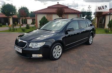 Универсал Skoda Superb 2012 в Ивано-Франковске