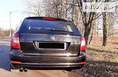 Универсал Skoda Superb 2010 в Первомайске