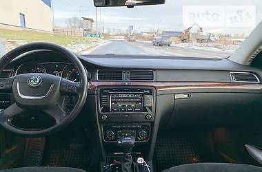 Седан Skoda Superb 2010 в 