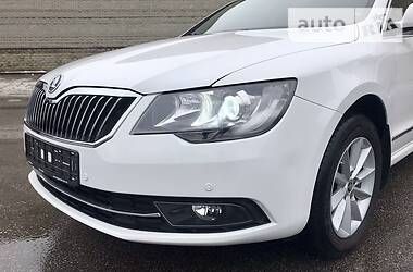 Лифтбек Skoda Superb 2014 в Днепре