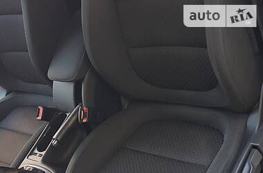 Седан Skoda Superb 2013 в 