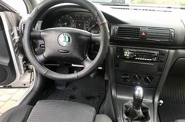 Седан Skoda Superb 2003 в 