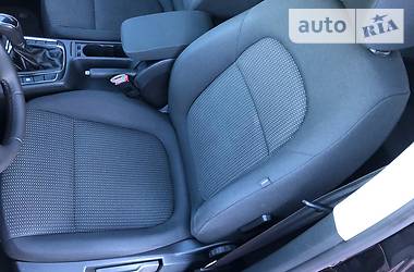 Універсал Skoda Superb 2011 в 