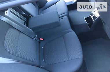 Універсал Skoda Superb 2011 в 