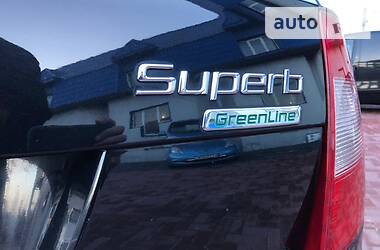 Універсал Skoda Superb 2011 в 