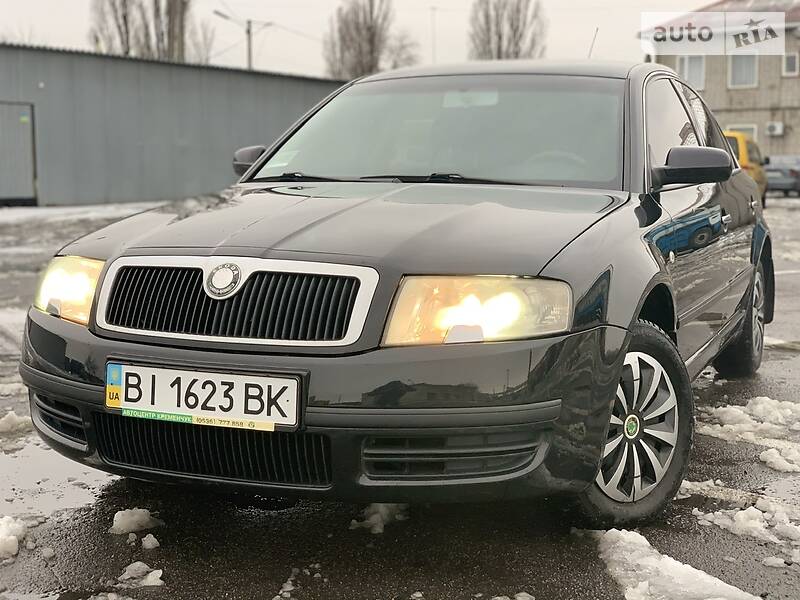 Седан Skoda Superb 2006 в Горішніх Плавнях