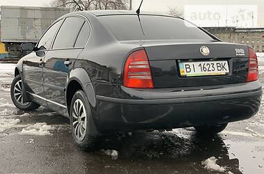 Седан Skoda Superb 2006 в Горішніх Плавнях