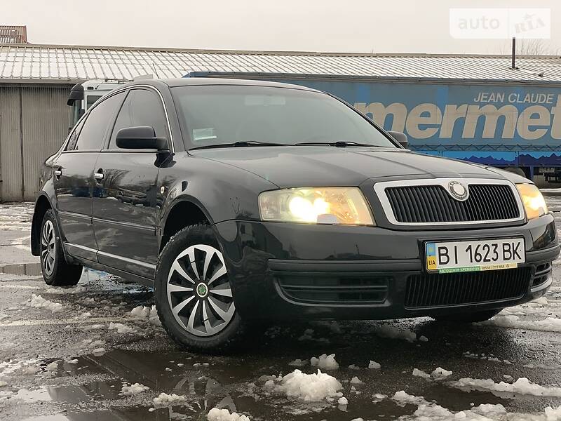 Седан Skoda Superb 2006 в Горішніх Плавнях