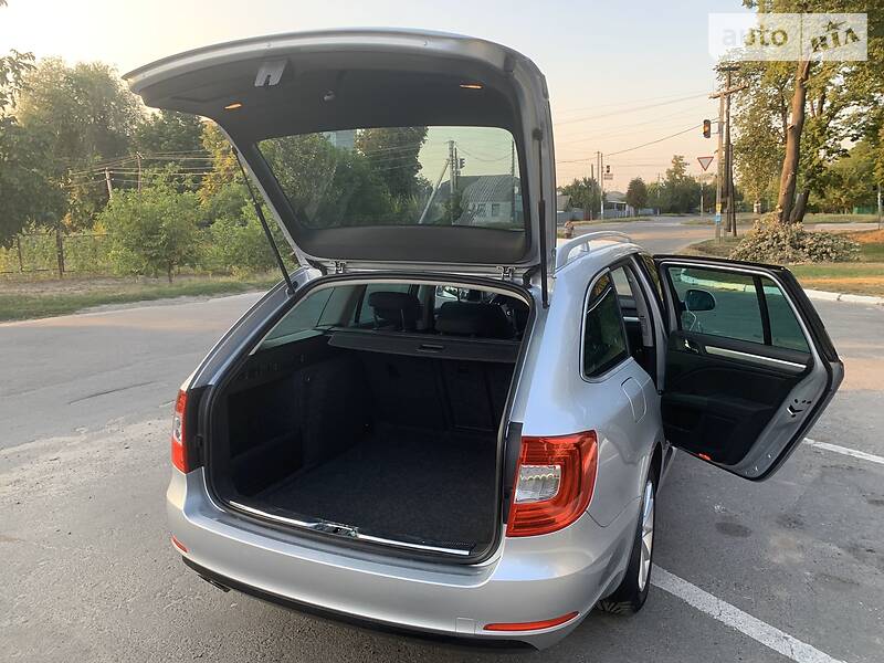 Универсал Skoda Superb 2014 в Звенигородке