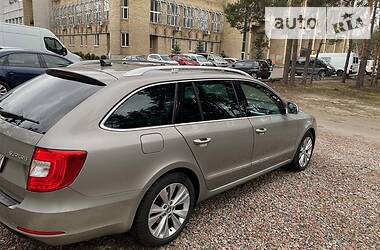Универсал Skoda Superb 2013 в 