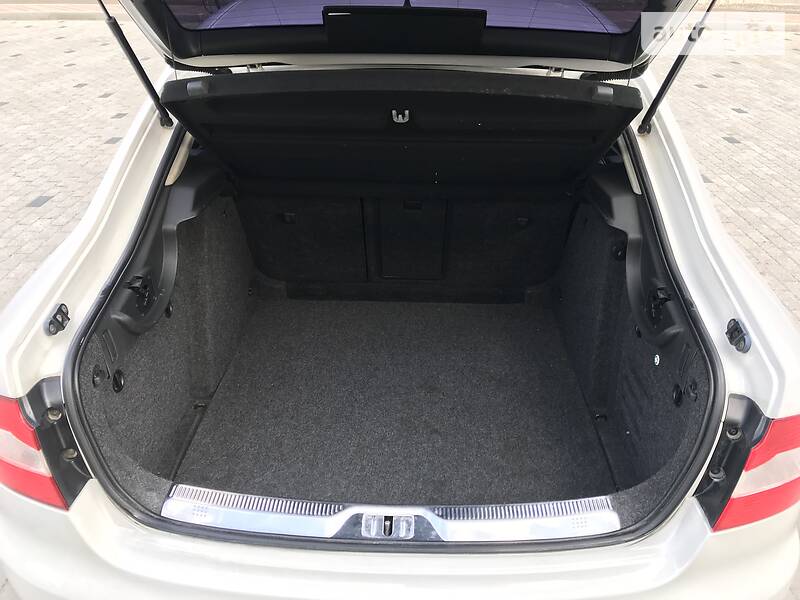 Седан Skoda Superb 2008 в Києві фото 17 Седан Skoda Superb 2008 в Києві