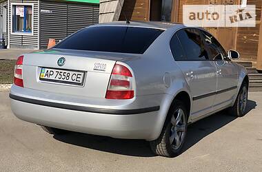 Седан Skoda Superb 2007 в 