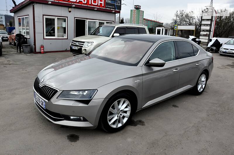 Седан Skoda Superb 2017 в Львові фото 26 Седан Skoda Superb 2017 в Львові