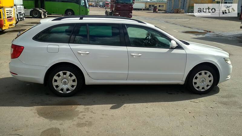 Універсал Skoda Superb 2011 в Чернігові фото 7 Універсал Skoda Superb 2011 в Чернігові