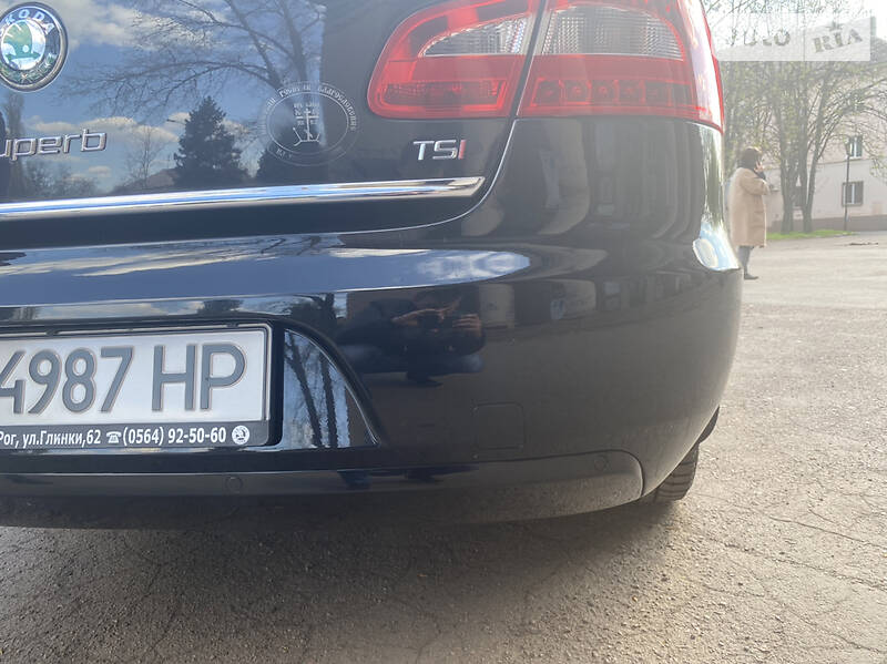 Седан Skoda Superb 2010 в Кривому Розі