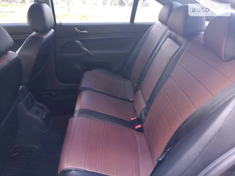 Седан Skoda Superb 2002 в Києві фото 18 Седан Skoda Superb 2002 в Києві