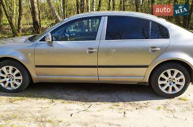 Седан Skoda Superb 2007 в 