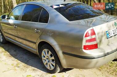 Седан Skoda Superb 2007 в Лубнах