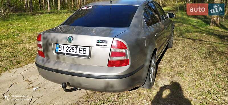 Седан Skoda Superb 2007 в Лубнах