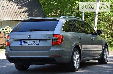 Універсал Skoda Superb 2015 в 