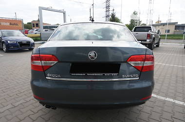 Ліфтбек Skoda Superb 2014 в 