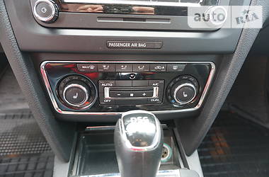 Ліфтбек Skoda Superb 2014 в 