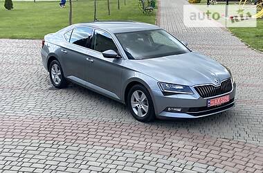 Хэтчбек Skoda Superb 2017 в Луцке