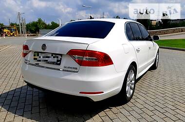 Ліфтбек Skoda Superb 2014 в 