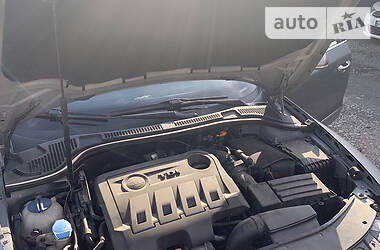 Универсал Skoda Superb 2011 в 