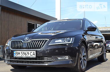 Універсал Skoda Superb 2018 в 