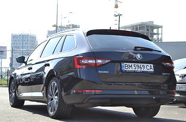 Універсал Skoda Superb 2018 в 