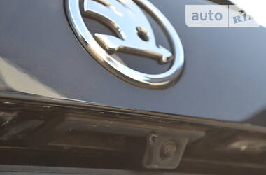 Універсал Skoda Superb 2018 в 