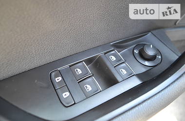 Універсал Skoda Superb 2018 в 