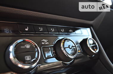 Універсал Skoda Superb 2018 в 