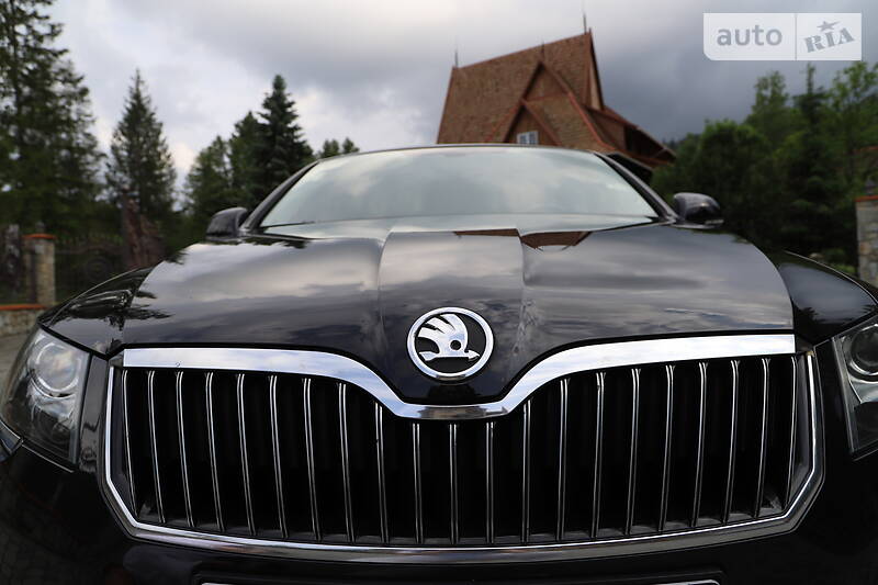 Седан Skoda Superb 2015 в Івано-Франківську