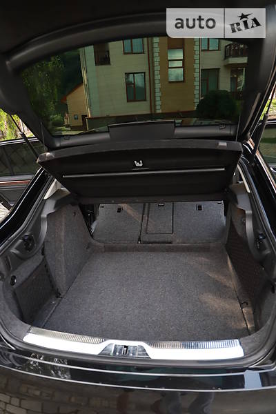 Седан Skoda Superb 2015 в Івано-Франківську