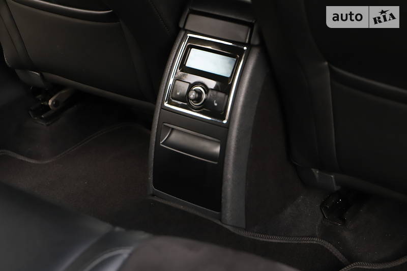 Седан Skoda Superb 2015 в Івано-Франківську