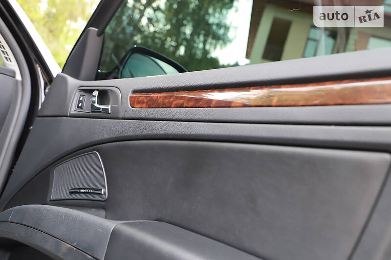 Седан Skoda Superb 2015 в Івано-Франківську